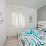 Apartment Blazi *