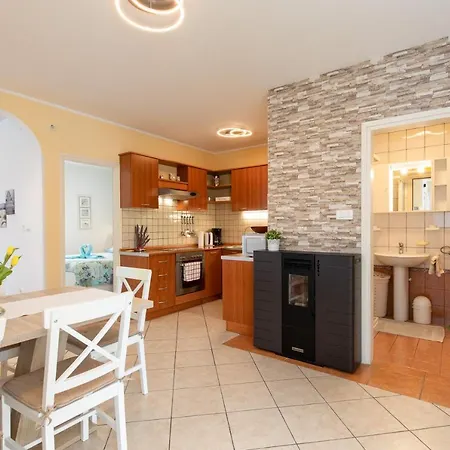 Blazi Apartment Njivice